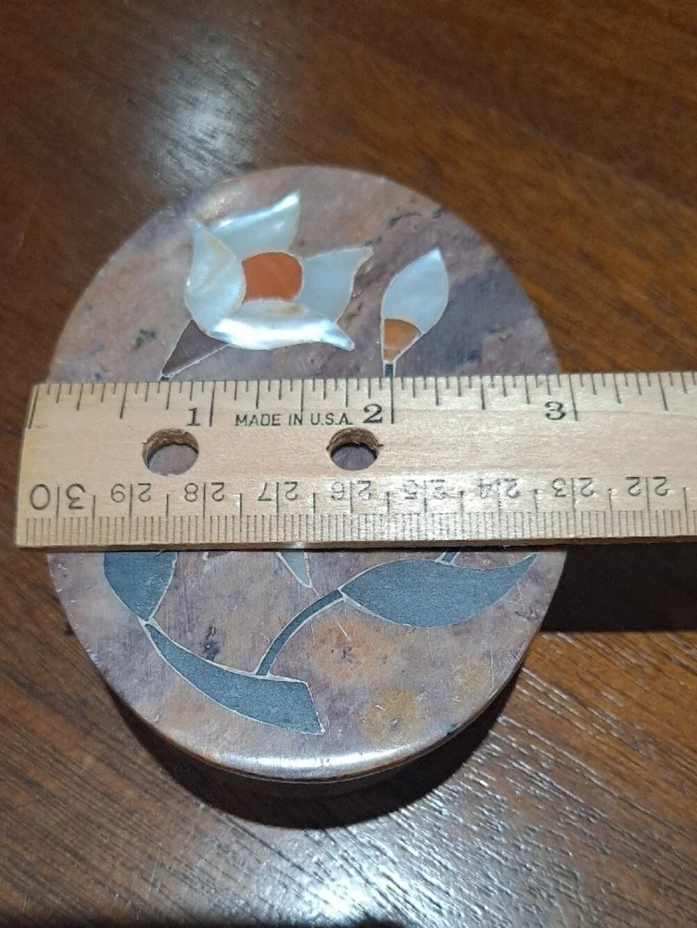 N/A elegant oval